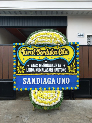 Papan Bunga Duka di Ledok